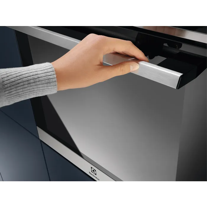 Духова шафа електрична ELECTROLUX EOE8P39WX