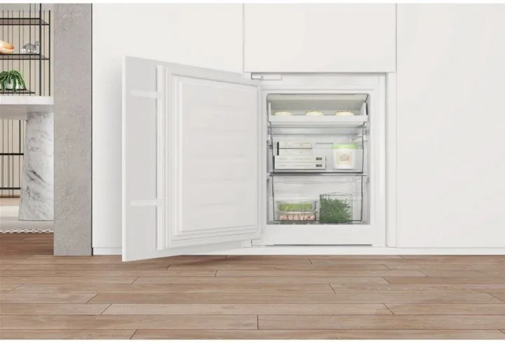 Холодильник WHIRLPOOL WHC20 T352