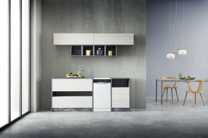 Посудомийна машина WHIRLPOOL WSFO 3O23 PF