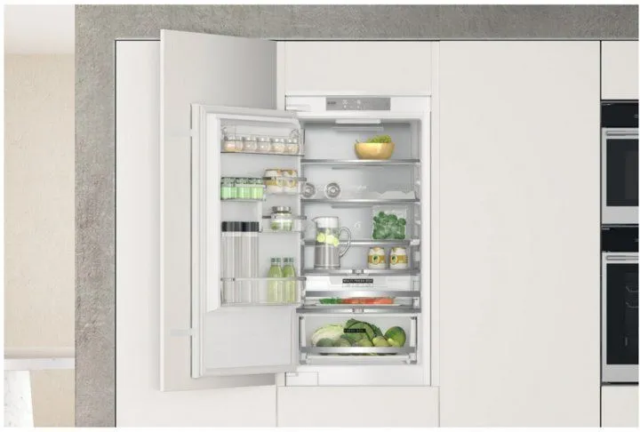 Холодильник WHIRLPOOL WHC18 T573