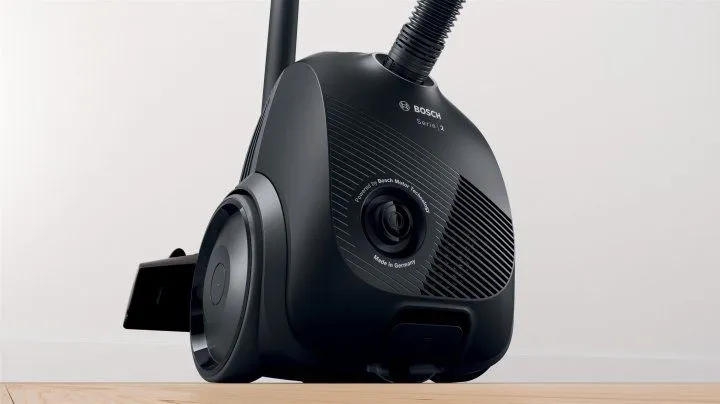 Пилосос для сухого прибирання Bosch BGBS2LB1