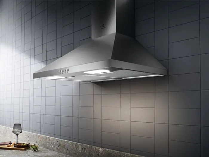 Витяжка ELECTROLUX LFC316X