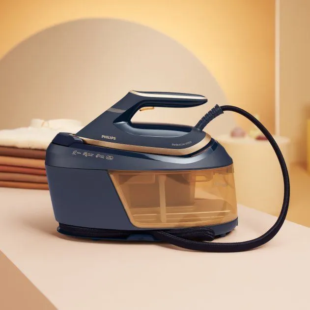 Праска з парогенератором Philips PerfectCare 6000 Серії PSG6066/20
