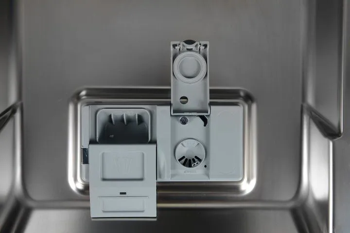 Посудомийна машина INDESIT DSCFE 1B10 S RU
