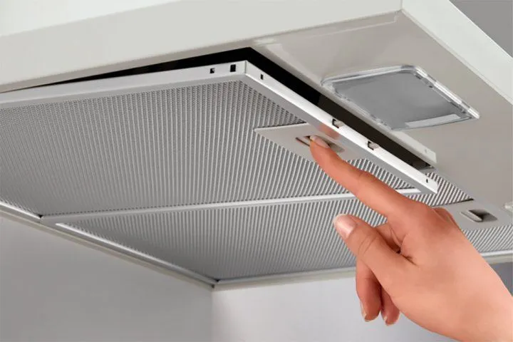 Витяжка ELECTROLUX EFC226V