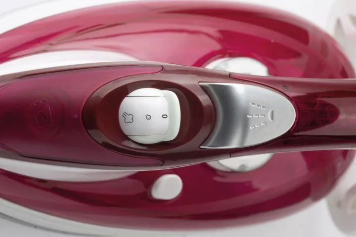 Праска Gorenje SIH 3000 RBC (HL-8001)