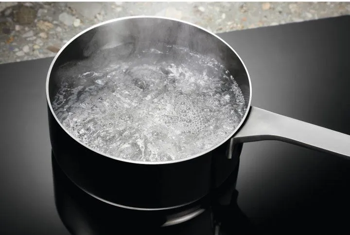 Варильна поверхня індукційна Electrolux CIR60430CB